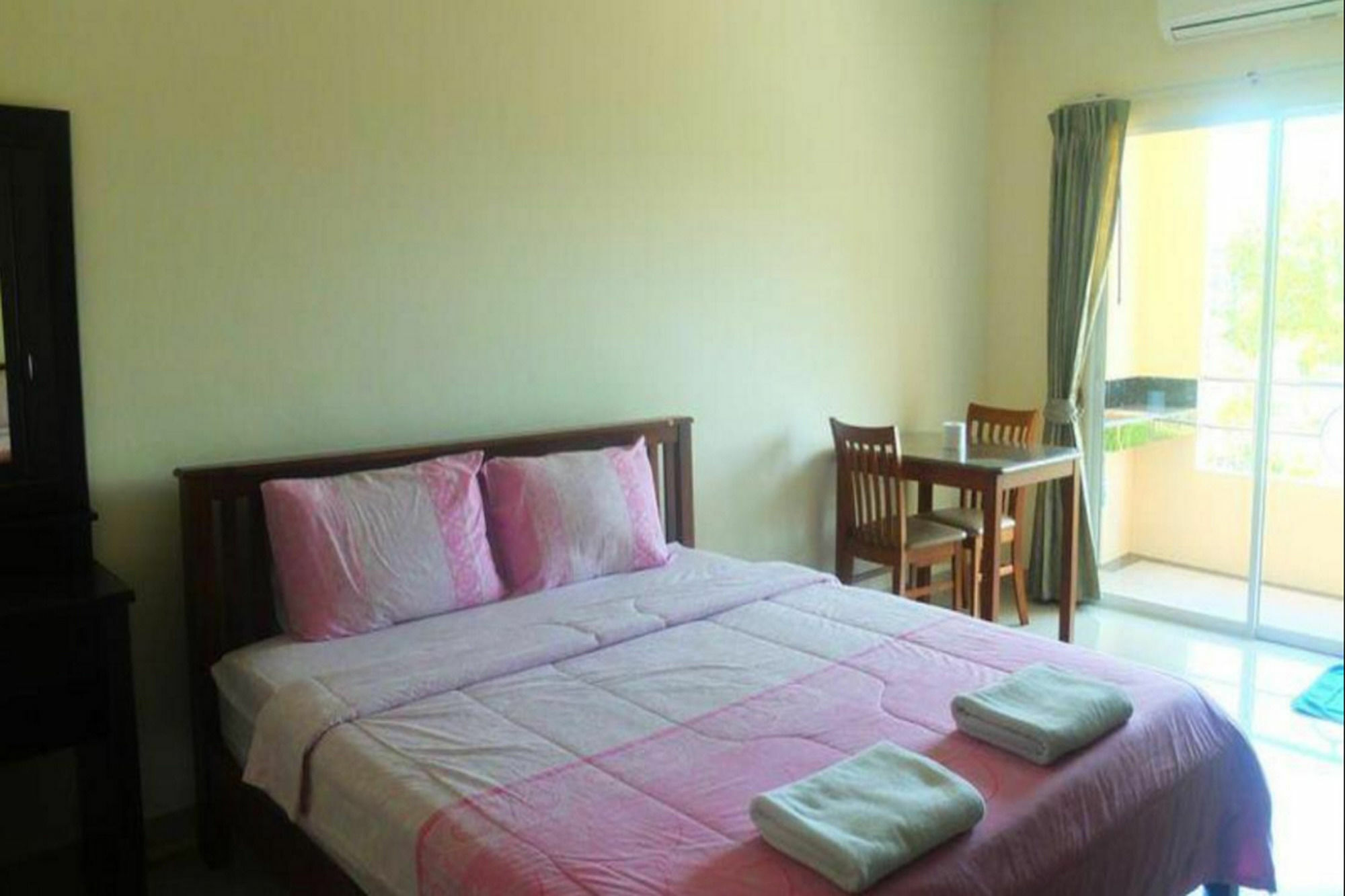 Lk Pavilion Executive Serviced Apartment Pattaya Buitenkant foto